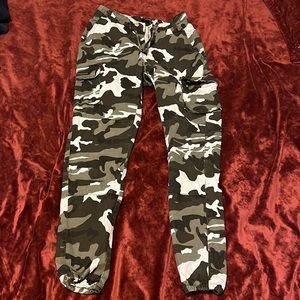 Camo pants